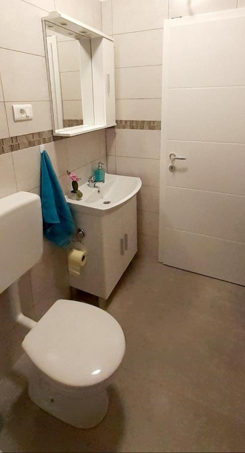 Lennida Studio Apartman With Free Parking Kavran 외부 사진