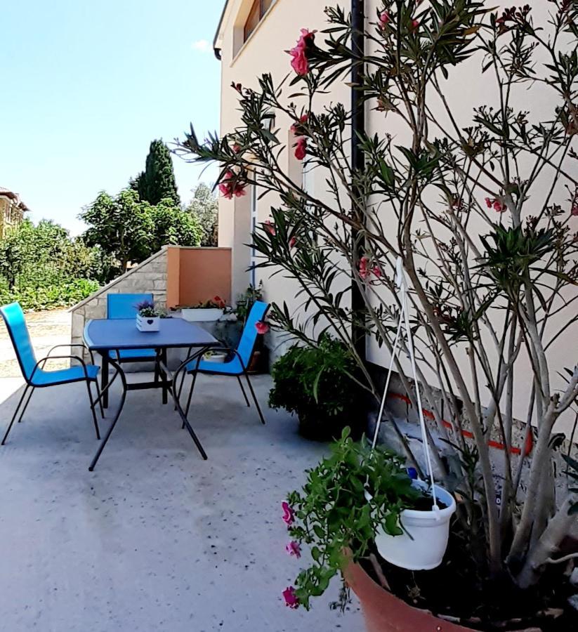 Lennida Studio Apartman With Free Parking Kavran 외부 사진