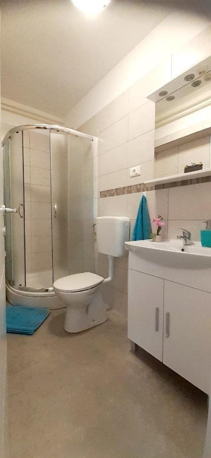 Lennida Studio Apartman With Free Parking Kavran 외부 사진