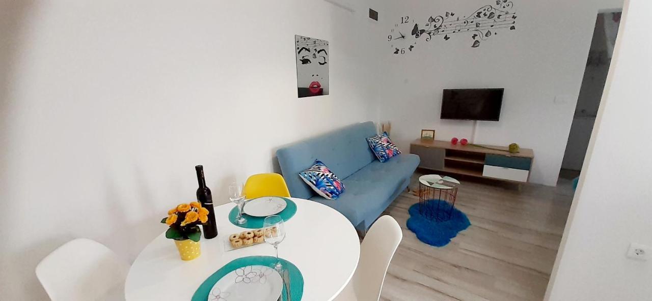 Lennida Studio Apartman With Free Parking Kavran 외부 사진