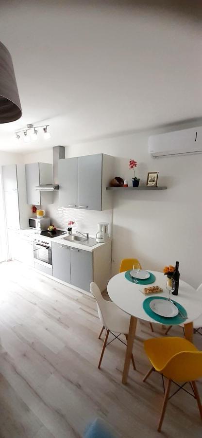 Lennida Studio Apartman With Free Parking Kavran 외부 사진