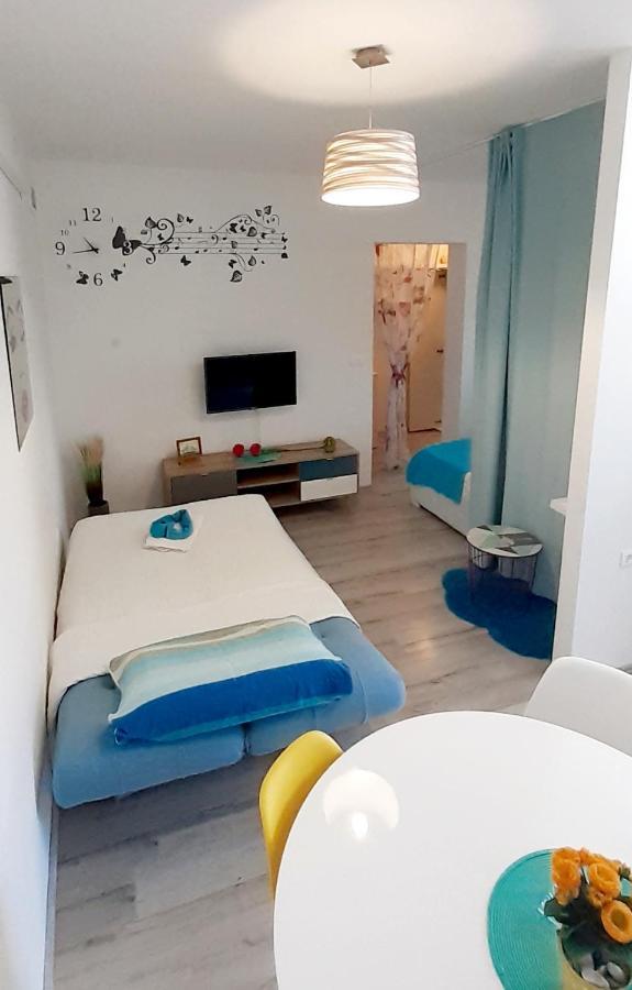 Lennida Studio Apartman With Free Parking Kavran 외부 사진